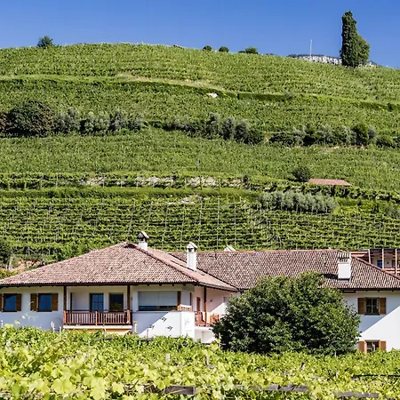 Kalterer Hof 3* Caldaro